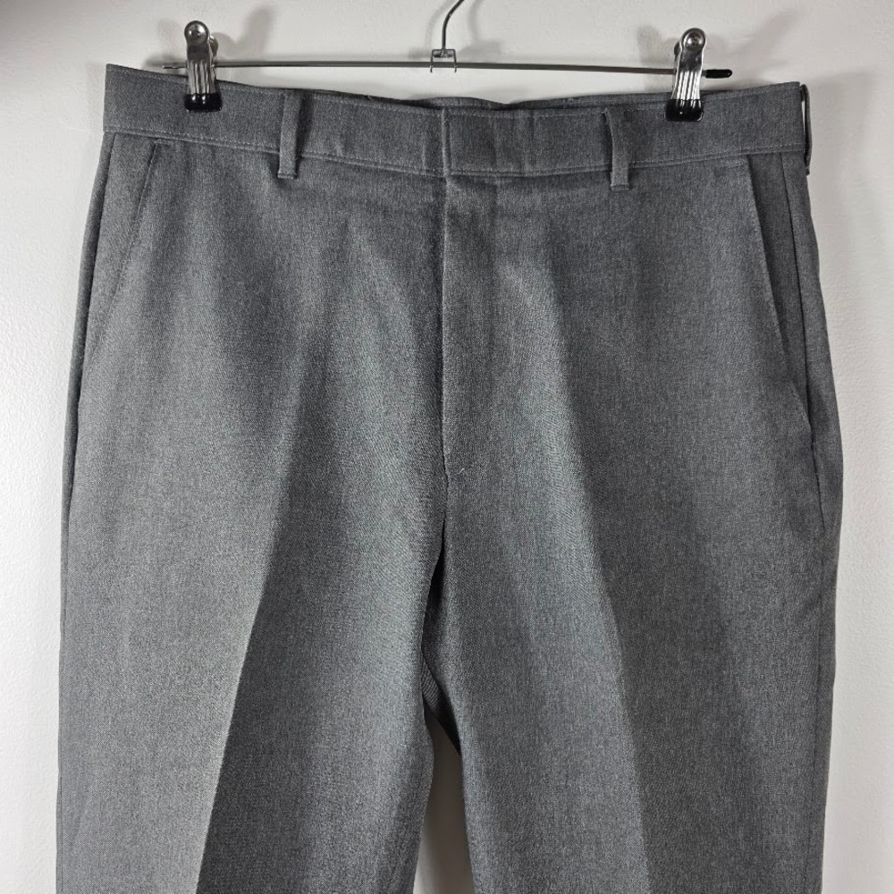 LEVIS ACTION SLACKS Women's Gray Flat Front Dress Pants Academic Office Size 8